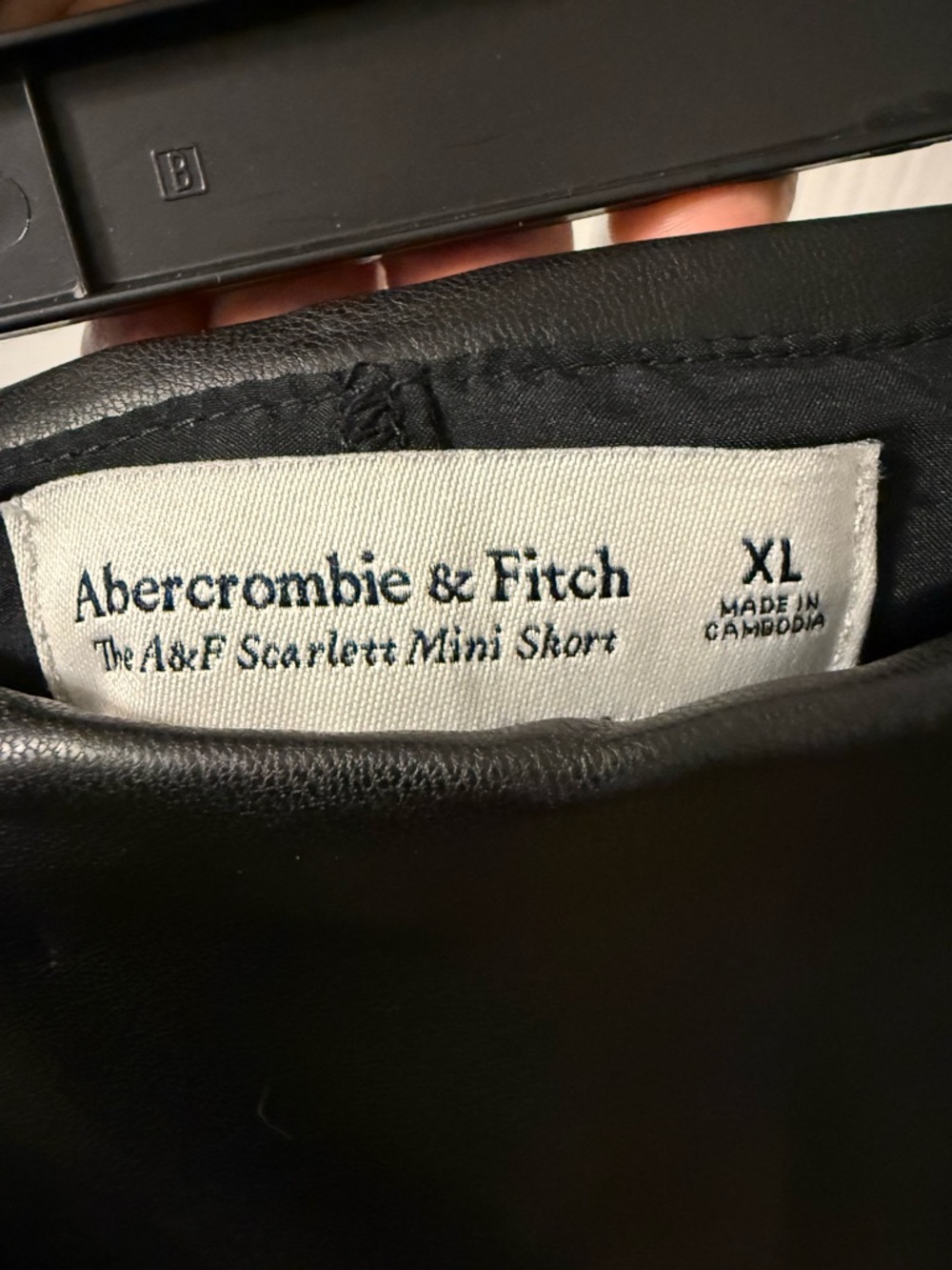 Abercrombie & Fitch Black Scarlett Vegan Leather Mini Skort - Picture 2 of 2